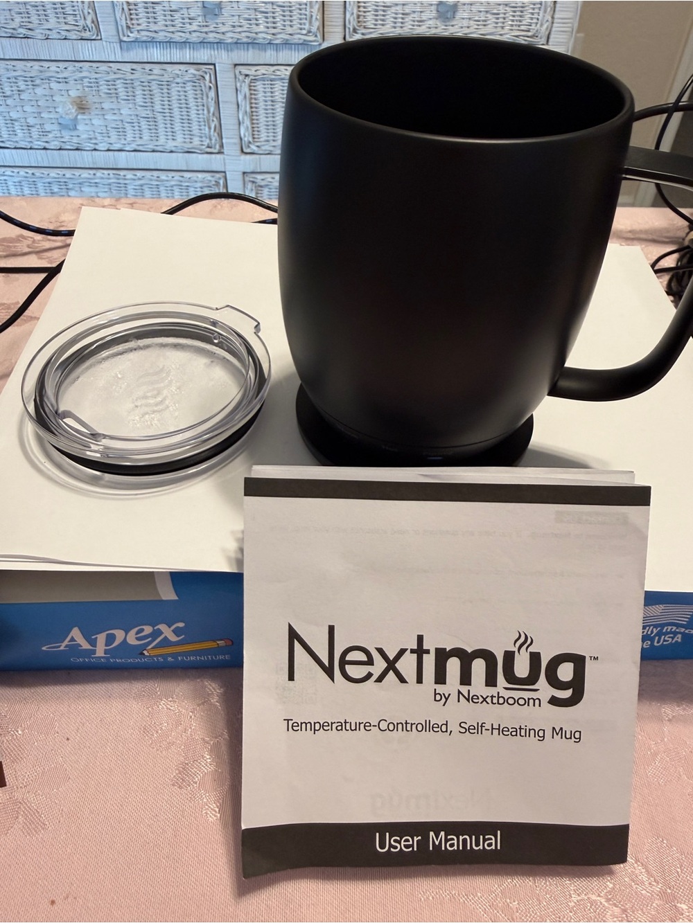 Nextmug Black Temperature-Controlled Self-Heating Mug